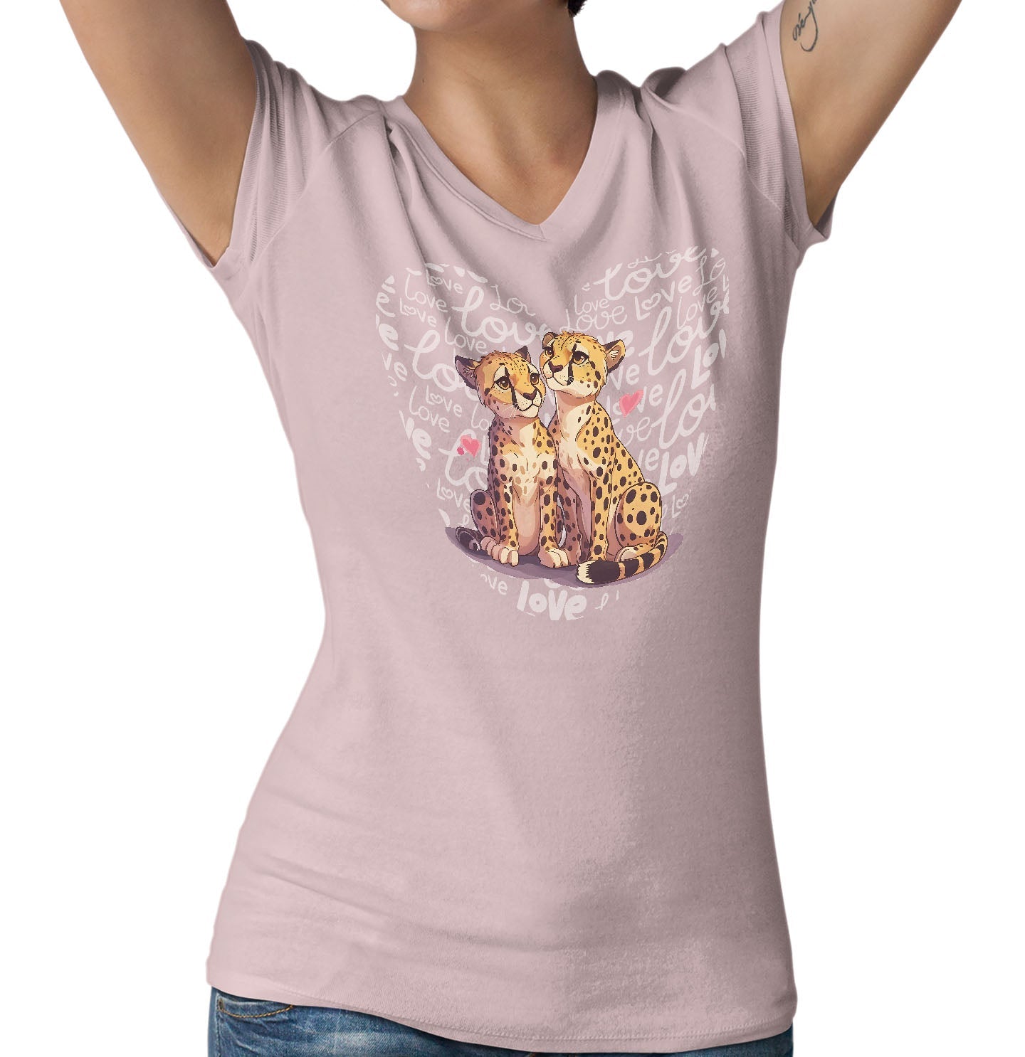 Cheetah Love Heart - Women's V-Neck T-Shirt