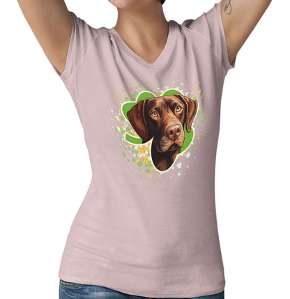 Big Clover St. Patrick's Day Labrador Retriever (Chocolate) - Women's V-Neck T-Shirt