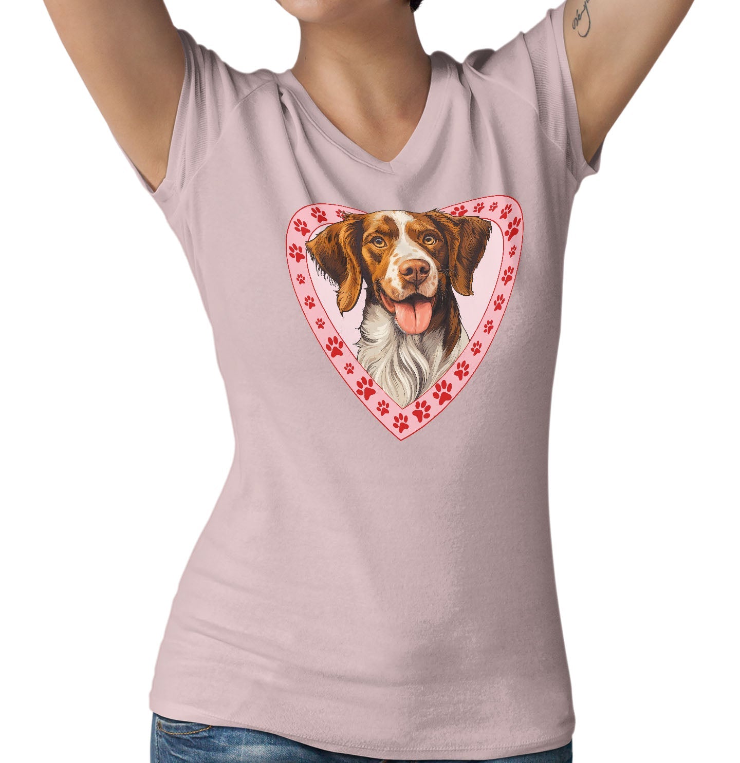Brittany Illustration In Heart - Women's V-Neck T-Shirt